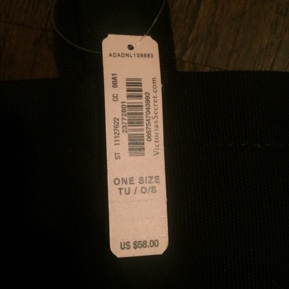 NWT huge VS tote ❤️ - Picture 8 of 8